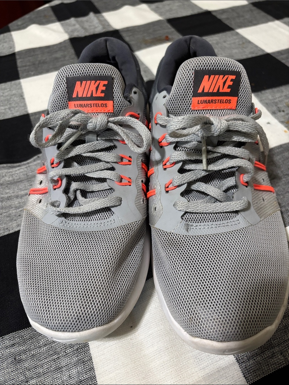 Nike Lunarestlos Athletic Shoes